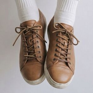 Frye Mindy Women’s Leather Sneakers Size 7.5 Brown Cognac Lace Up Low Top